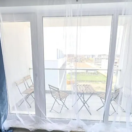 Andrei In Nord10 - Pool N Playground * Мамая