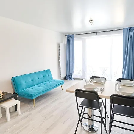 Andrei In Nord10 - Pool N Playground *