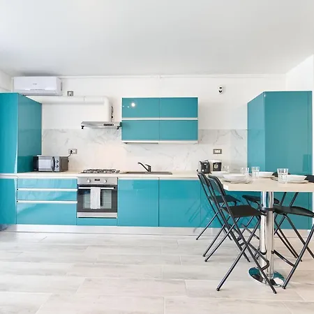 Andrei In Nord10 - Pool N Playground Lejlighed *