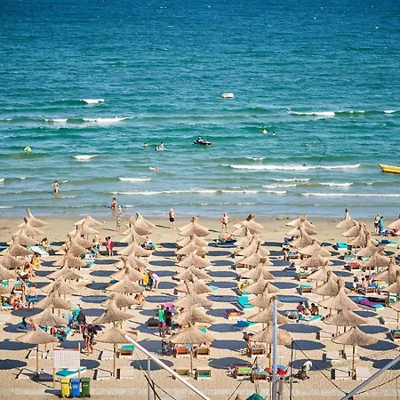 Apartment Andrei In Nord10 - Pool N Playground Mamaia