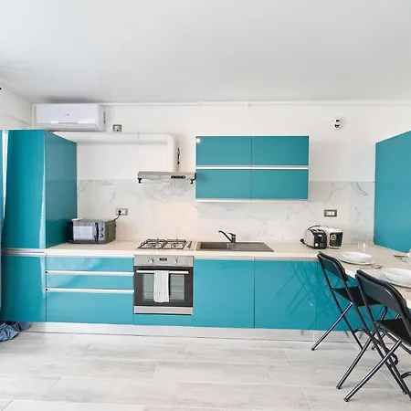 Andrei In Nord10 - Pool N Playground Lejlighed *